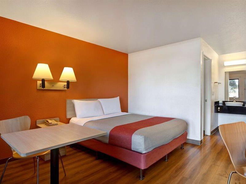 6-monterey, Ca Hotel Monterrey